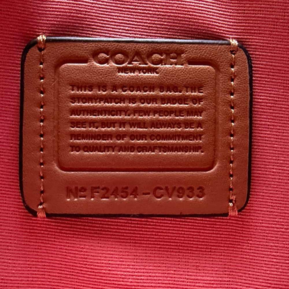 Coach Teri Shoulder Bag Dusty Pink - Picture 5 of 6